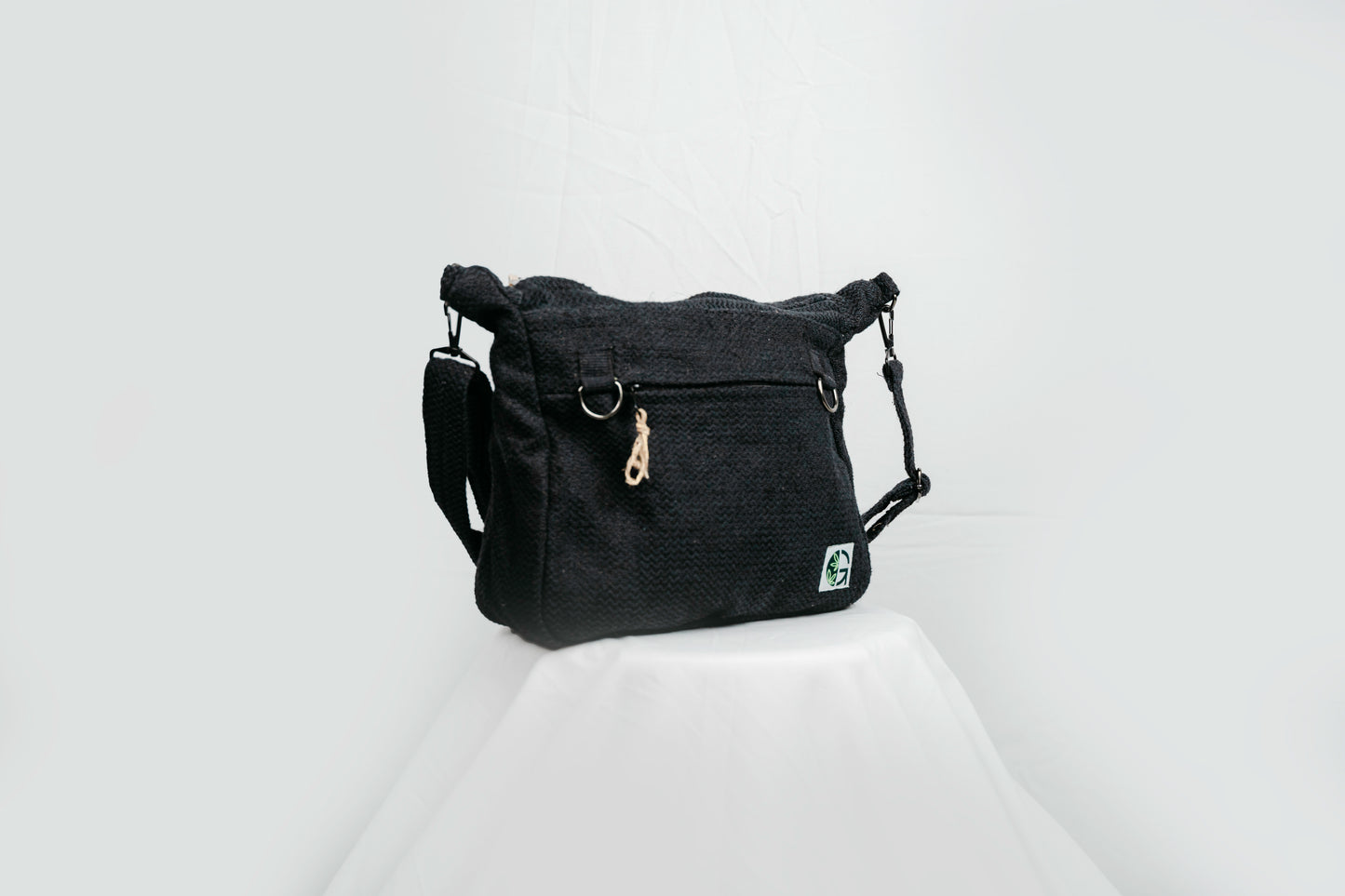OG Messenger Sling (Black)